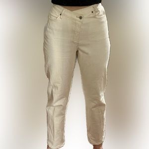 Cream Abercrombie “Dad Jean” high Rise